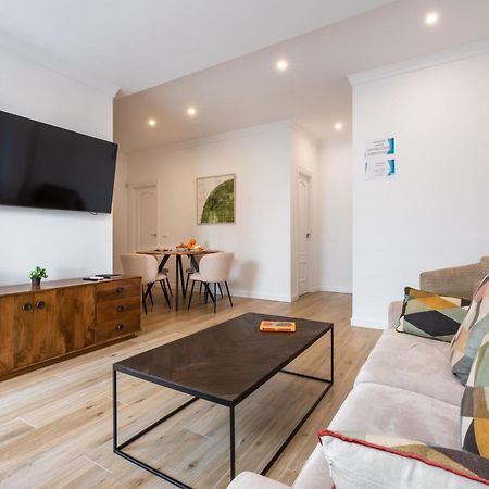 Moderno Apartamento L มาร์เบยา ภายนอก รูปภาพ