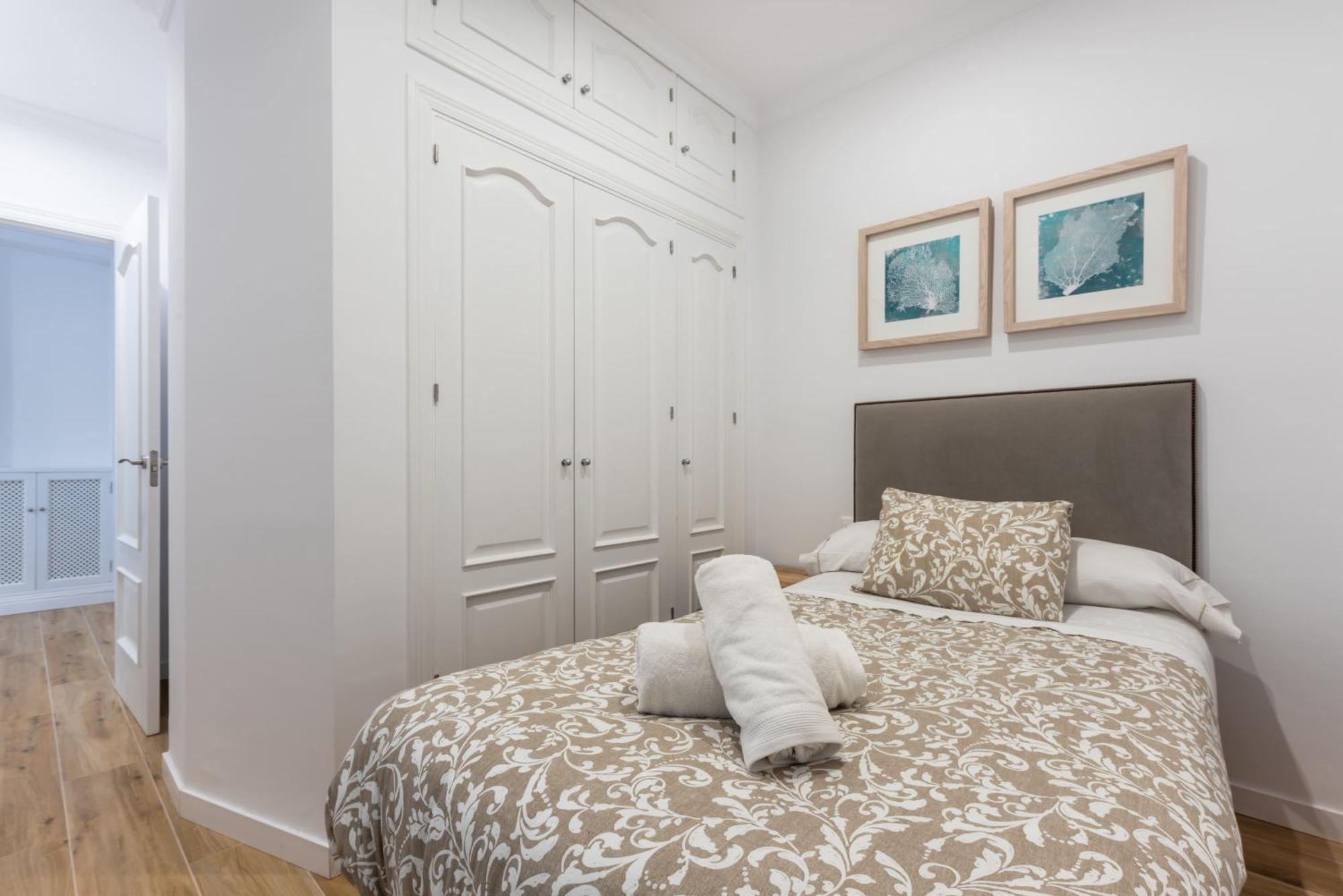 Moderno Apartamento L มาร์เบยา ภายนอก รูปภาพ