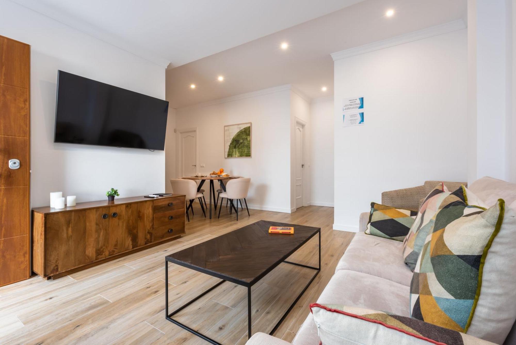 Moderno Apartamento L มาร์เบยา ภายนอก รูปภาพ