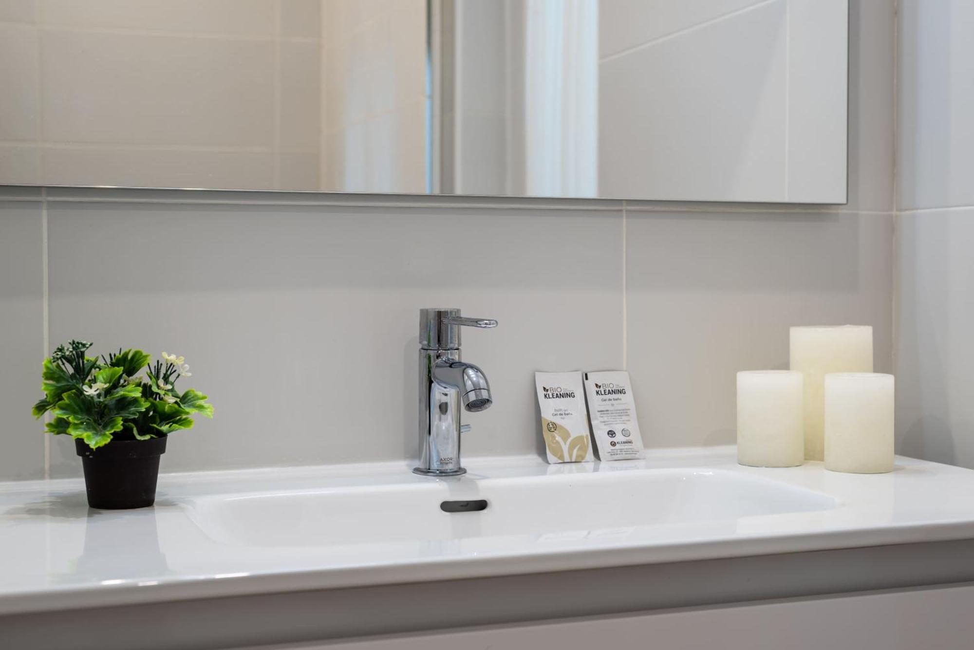 Moderno Apartamento L มาร์เบยา ภายนอก รูปภาพ