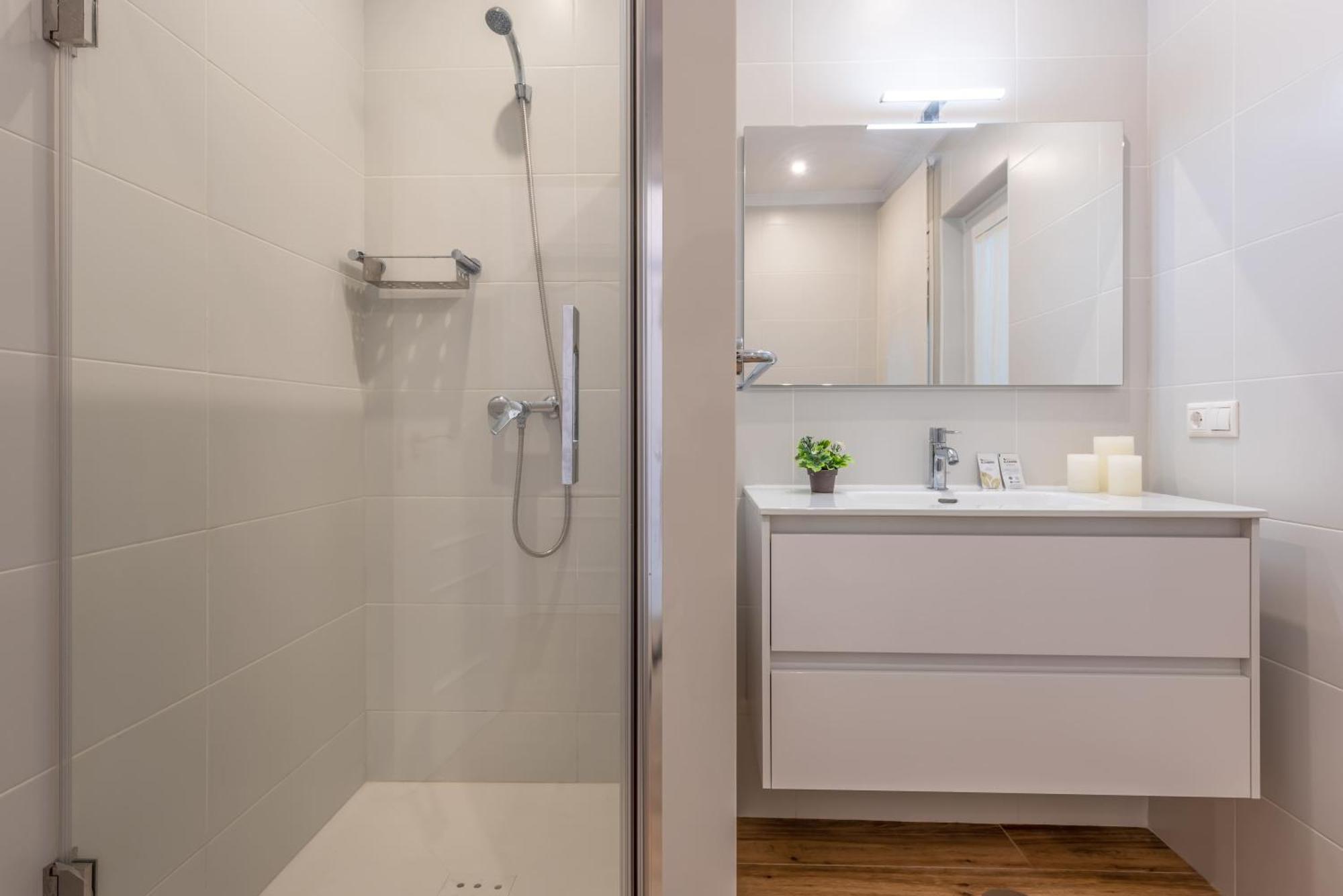 Moderno Apartamento L มาร์เบยา ภายนอก รูปภาพ